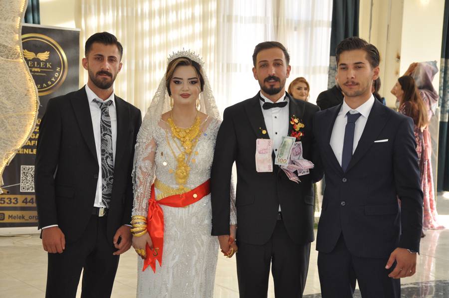 24 Ağustos - 30 Eylül Yüksekova Düğünleri 86