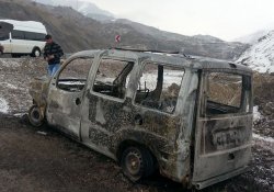 Bir Araç seyir halindeyken yandı