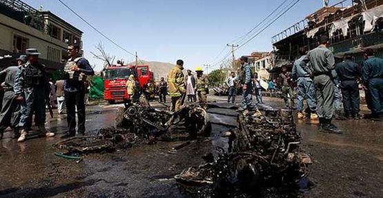 Afganistan'da intihar saldırısı: 14 ölü