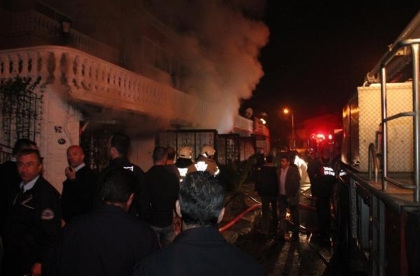 Huzurevinde yangın çıktı: 2 ölü