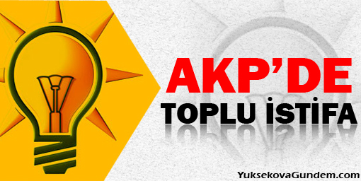 AK Parti'de 40 Kişi İstifa Etti