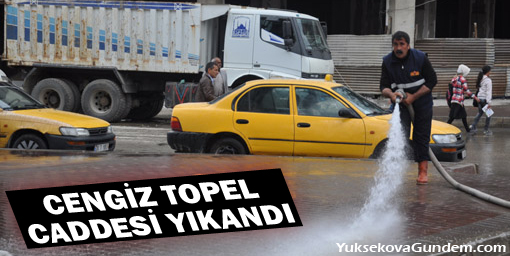 Cengiz Topel Caddesi Yıkandı