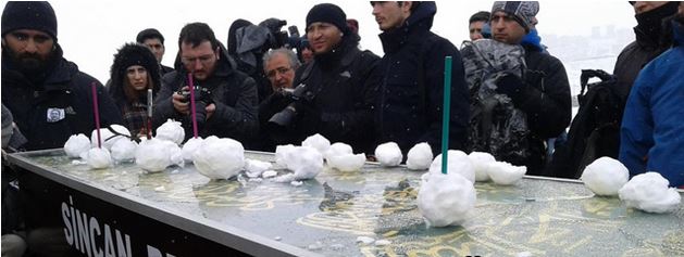 Nuh Köklü toprağa verildi