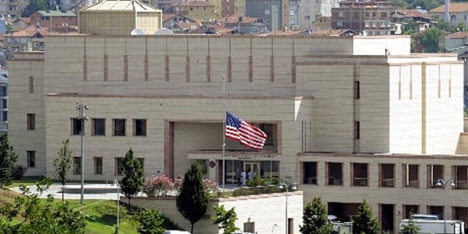 ABD Konsolosluğu önünde intihar saldırısı ihbarı