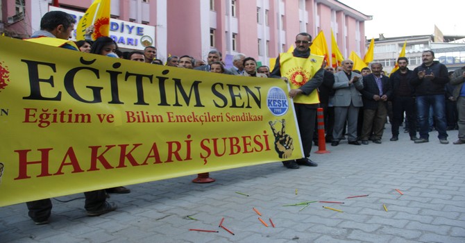 Hakkari öğretmen öz için tek yürek oldu