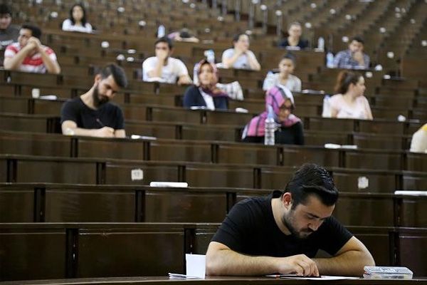 LYS'ye girecekler için ÖSYM'den kritik uyarı!