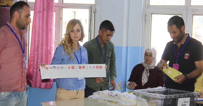 Hakkari 7 haziran seçimlerinde rekor kırdı