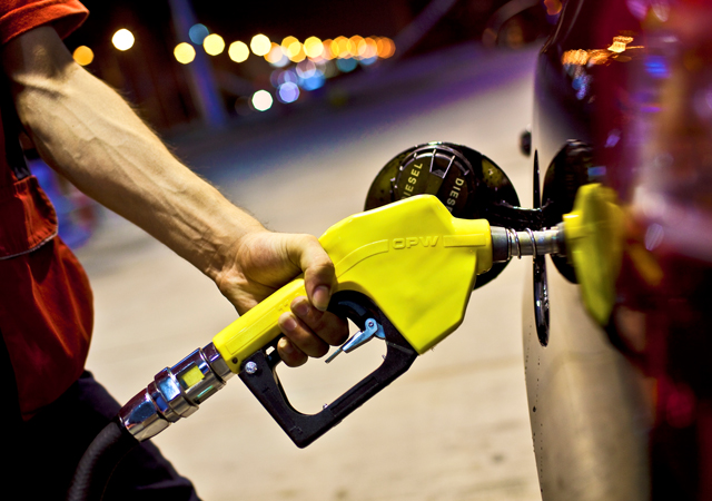 Benzin ve motorin fiyatları arttı