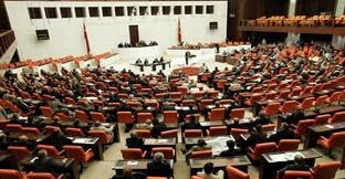 Kayıp 7.7 milyon meclise taşındı