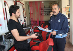 Zabıta kuaför Salonlarını denetledi