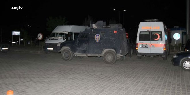 Diyarbakır’da polis bir çocuk bir genci öldürdü iddiası