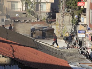 Hakkari'de korkutan yangın