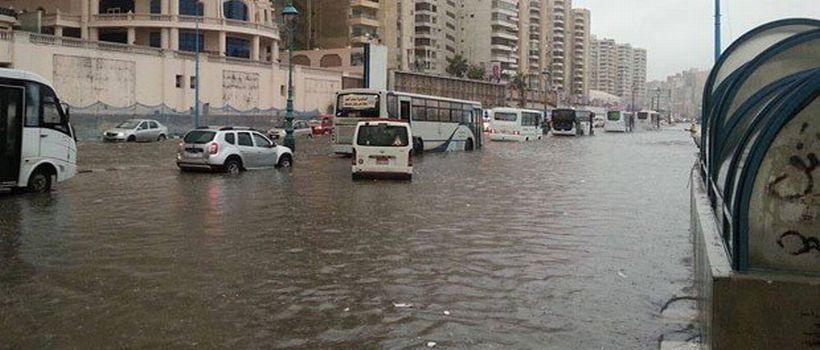Şiddetli yağışlar nedeniyle 44 kişi öldü