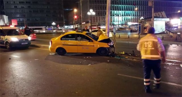 Trafik Kazası: 5 yaralı