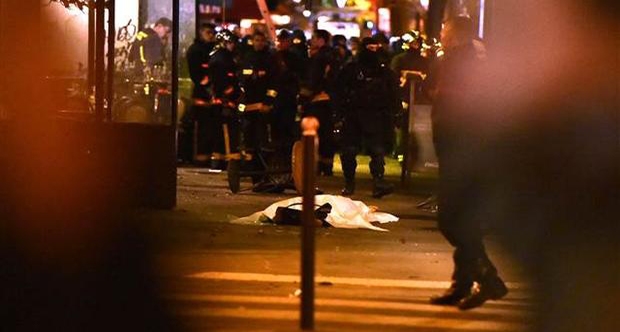 Paris saldırganlarından ikisinin kimliği belirlendi