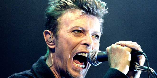 David Bowie yaşamını yitirdi