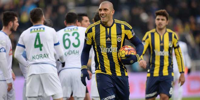 Fenerbahçe, 3 puanı penaltılarla aldı