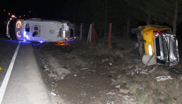 Trafik kazası: 1 ölü, 4 yaralı