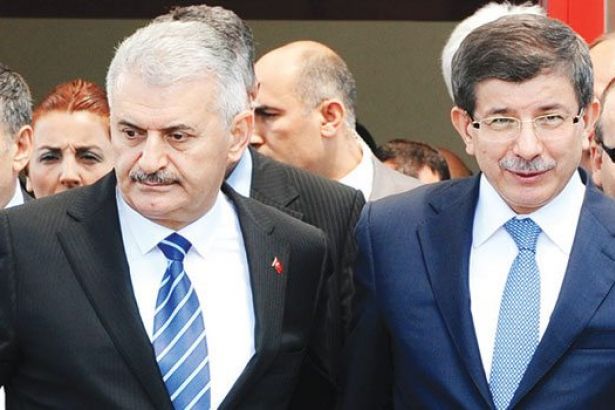 Binali Yıldırım, Ahmet Davutoğlu görüşmesi sona erdi