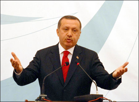 Erdoğan ODTÜ yönetimine çattı