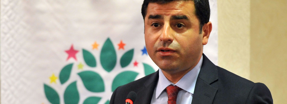 Demirtaş: “Bir yerde hırsızlık var diye kayyum atanacaksa...