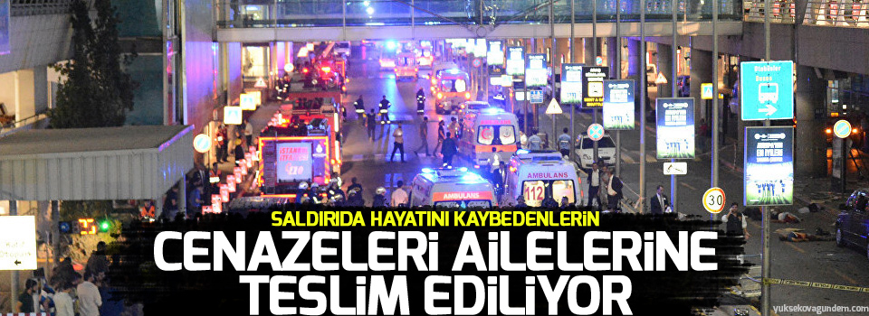 Cenazeler ailelerine teslim ediliyor
