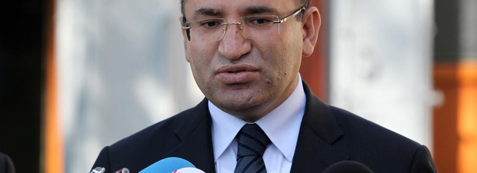 Bozdağ: Yönetim askerde değil...