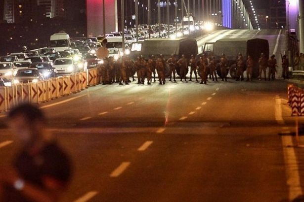 Bakan açıkladı:1000'den fazla askeri personel firar etti!