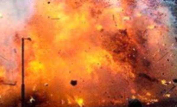 Suriye'de 4 bombalı saldırı