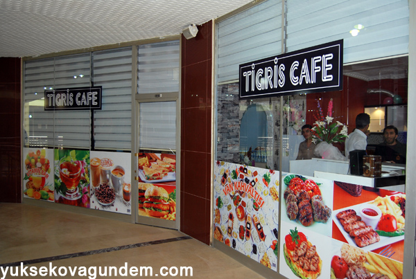 Yüksekova'da Tigris Cafe hizmete açıldı