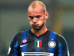 Tarafatar Sneijder'in fişini çekti
