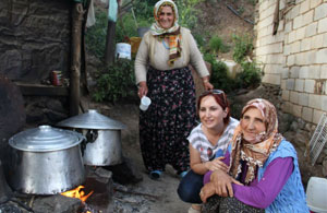 Öğretmenler köy ziyaretinde