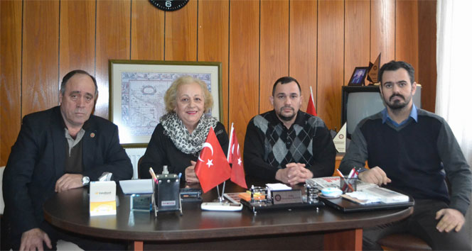 MHP'li Belediye Meclis üyeleri istifa etti