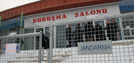KCK Van dava duruşması yarına ertelendi