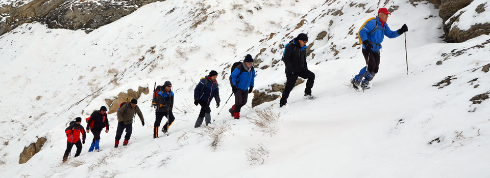 Hakkari’nin kış turizmine dikkat çekmek için tırmandılar