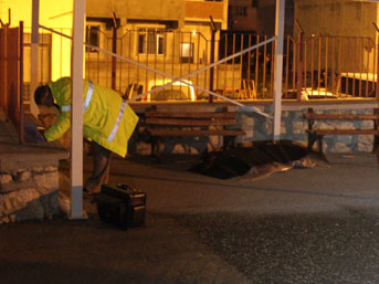 Okul bahçesinde intihar!