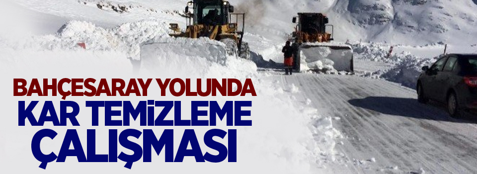 Bahçesaray yolunda kar temizleme çalışması