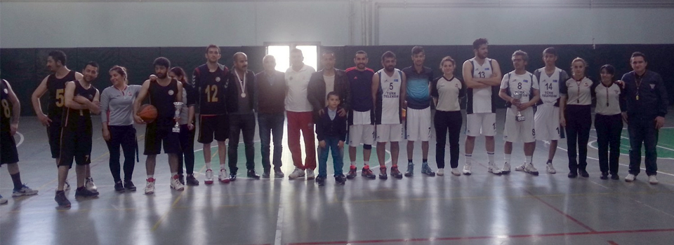 Hakkari’de Basketbol Turnuvası