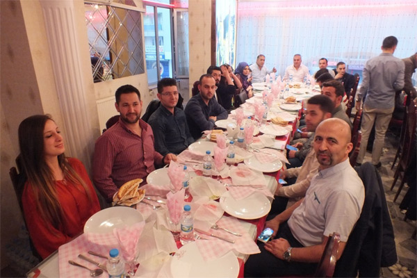 Öğretmenler iftar'da buluştu