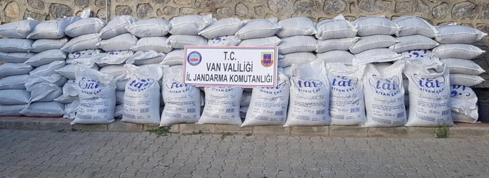 Van'da kaçak çay operasyonu