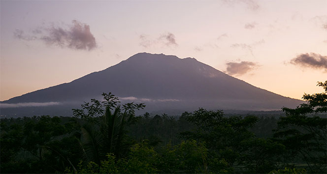 Bali’de yanardağ alarmı