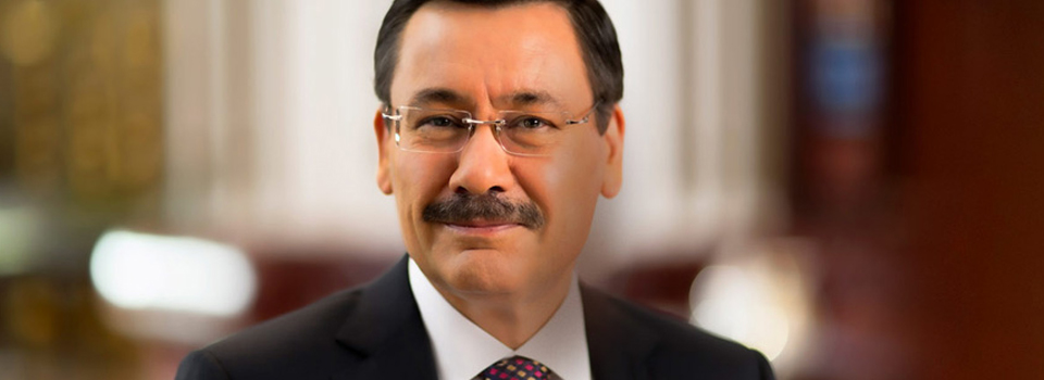 Melih Gökçek istifa etti