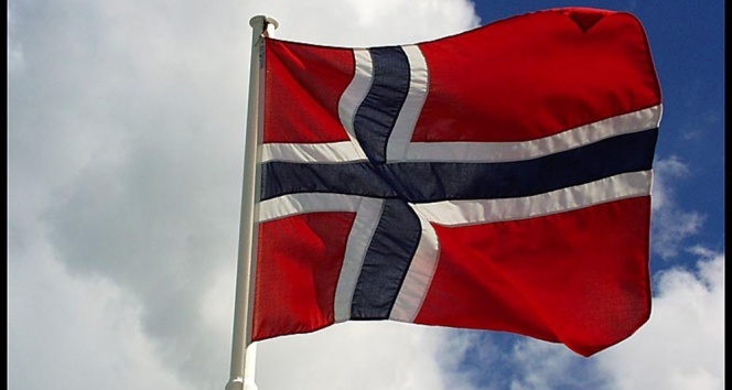 Norveç Savunma Bakanı özür diledi