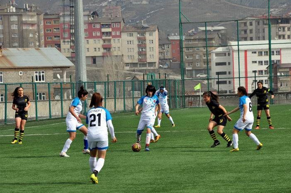 Hakkarigücü’nden farklı galibiyet