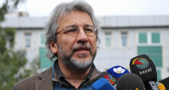 Dündar hakkında gıyabi tutuklama ve kırmızı bülten