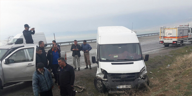 Van'da trafik kazası; 2 yaralı