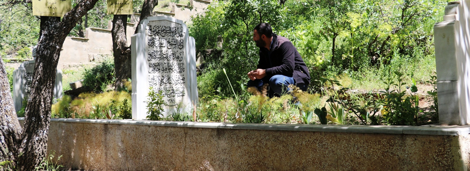 Hakkari Hazretleri türbesine ziyaretçi akını