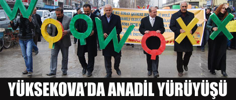 Yüksekova'da Anadil Yürüyüşü