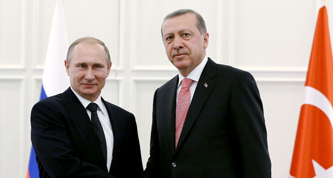 Putin'den Erdoğan'a tebrik!