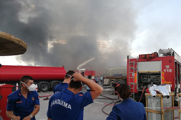 Ankara'da fabrika yangını